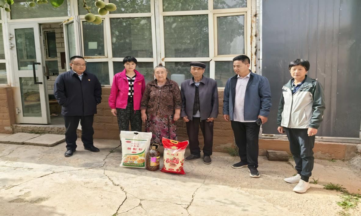 753434.jpg 753434.jpg